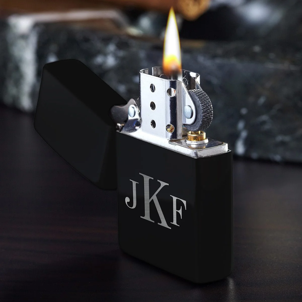 Black Custom Lighter - Image 3