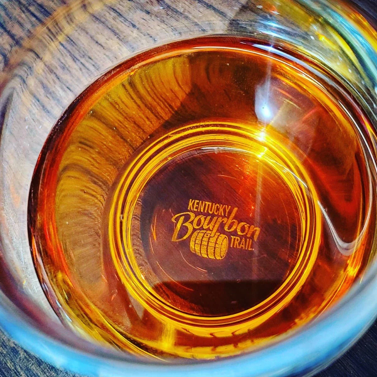 Bourbon Trail Black Diamond Custom Whiskey Smoker Kit - 10pc Boxed Set with Decanter - Image 12