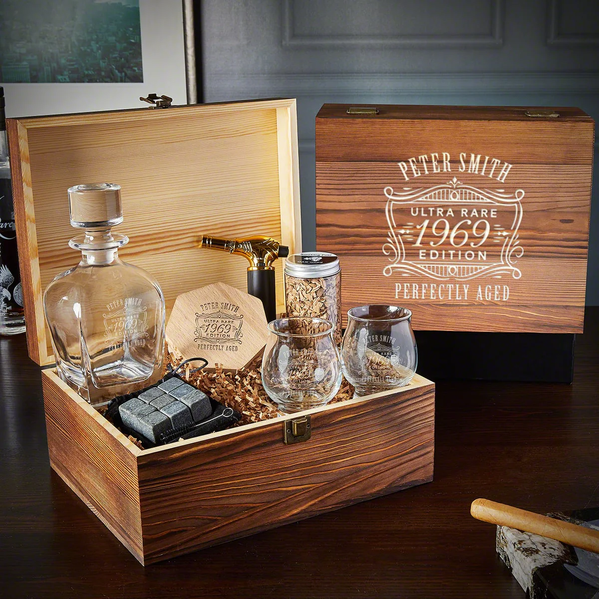 Bourbon Trail Black Diamond Custom Whiskey Smoker Kit - 10pc Boxed Set with Decanter - Image 6