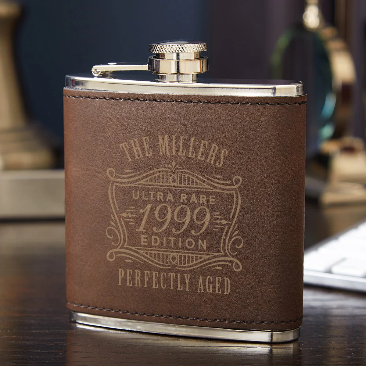 Rustic Personalized Flask Set - Image 5