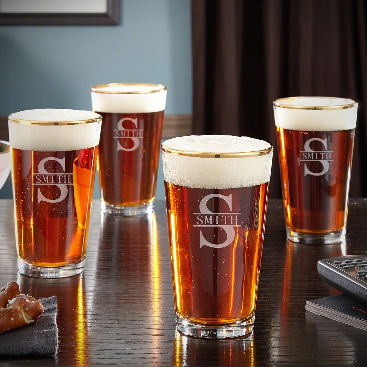 Engraved Pint Glasses Gold Rim - Image 11