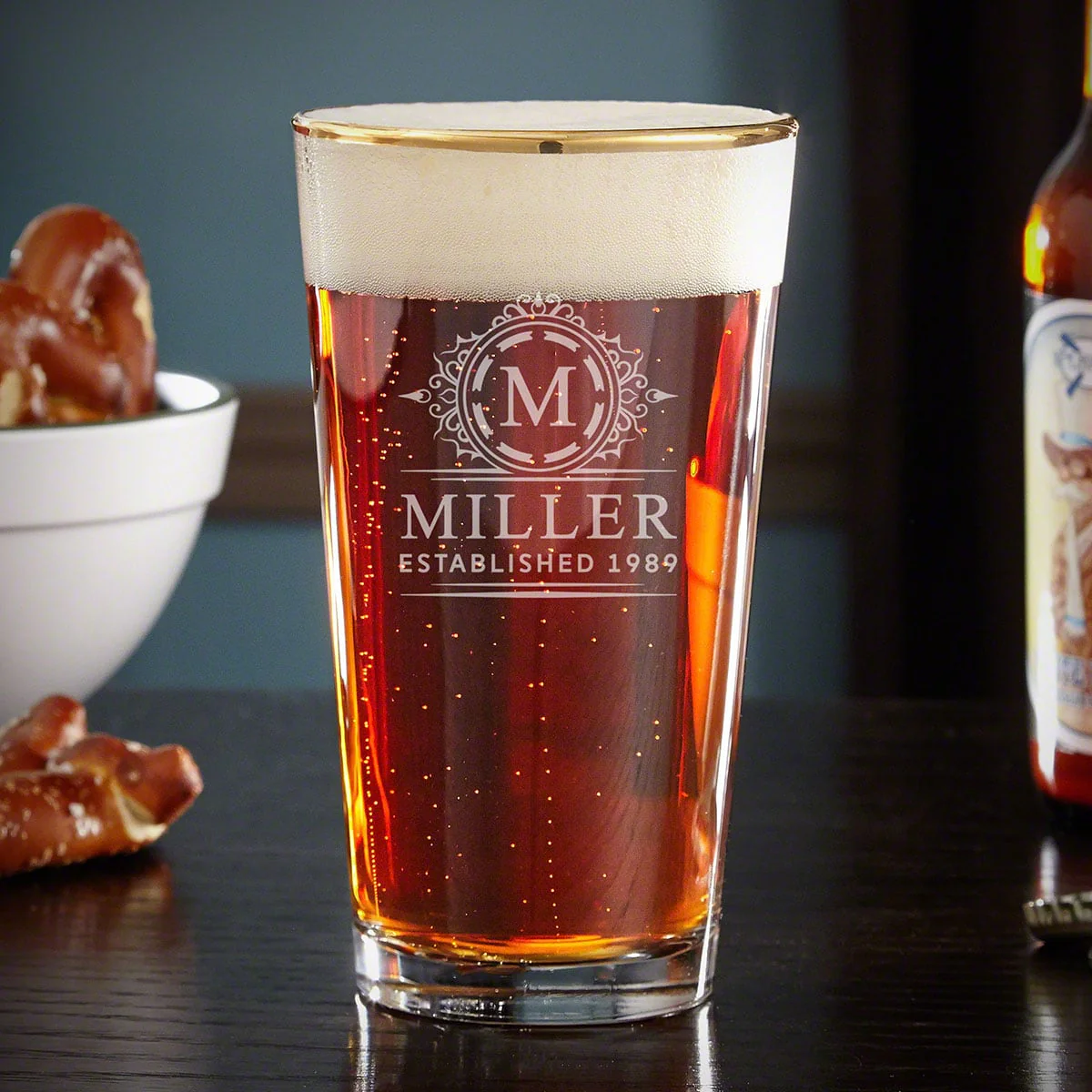 Engraved Pint Glasses Gold Rim - Image 8