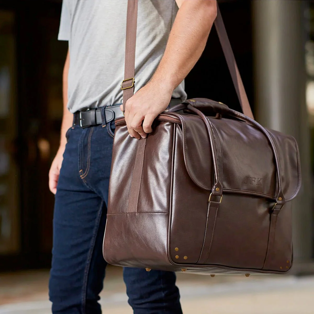 Graham Personalized Weekender Bag - 6 Bottle Travel Wine Carrier - Insulated Wine Bag Cooler - Image 3