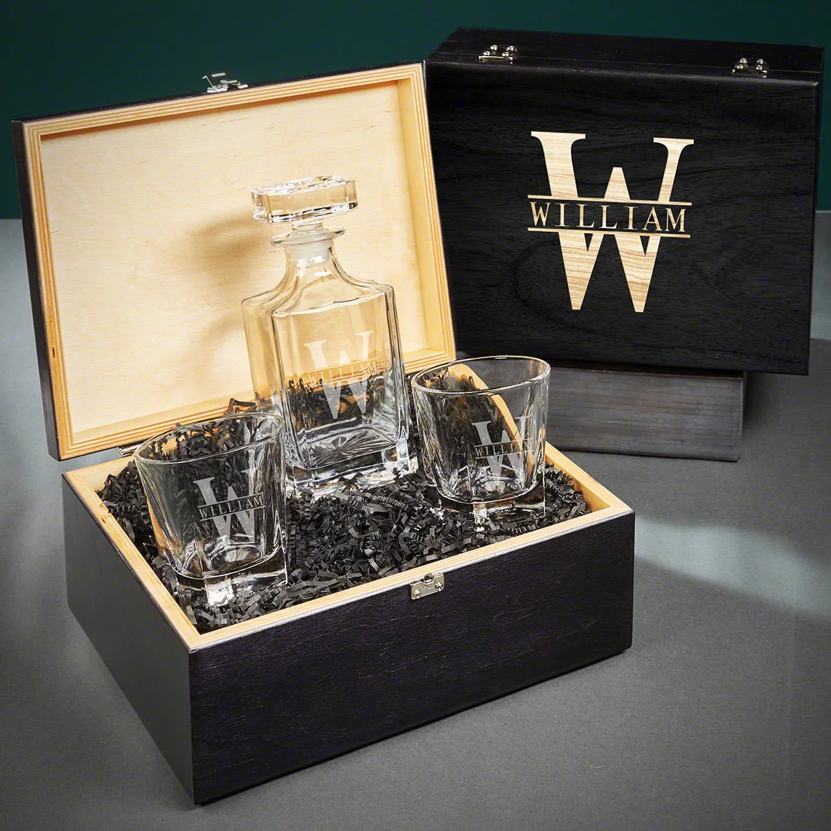 Colchester Engraved Classic Decanter Set with Whiskey Glasses - Ebony Black Box - Image 7