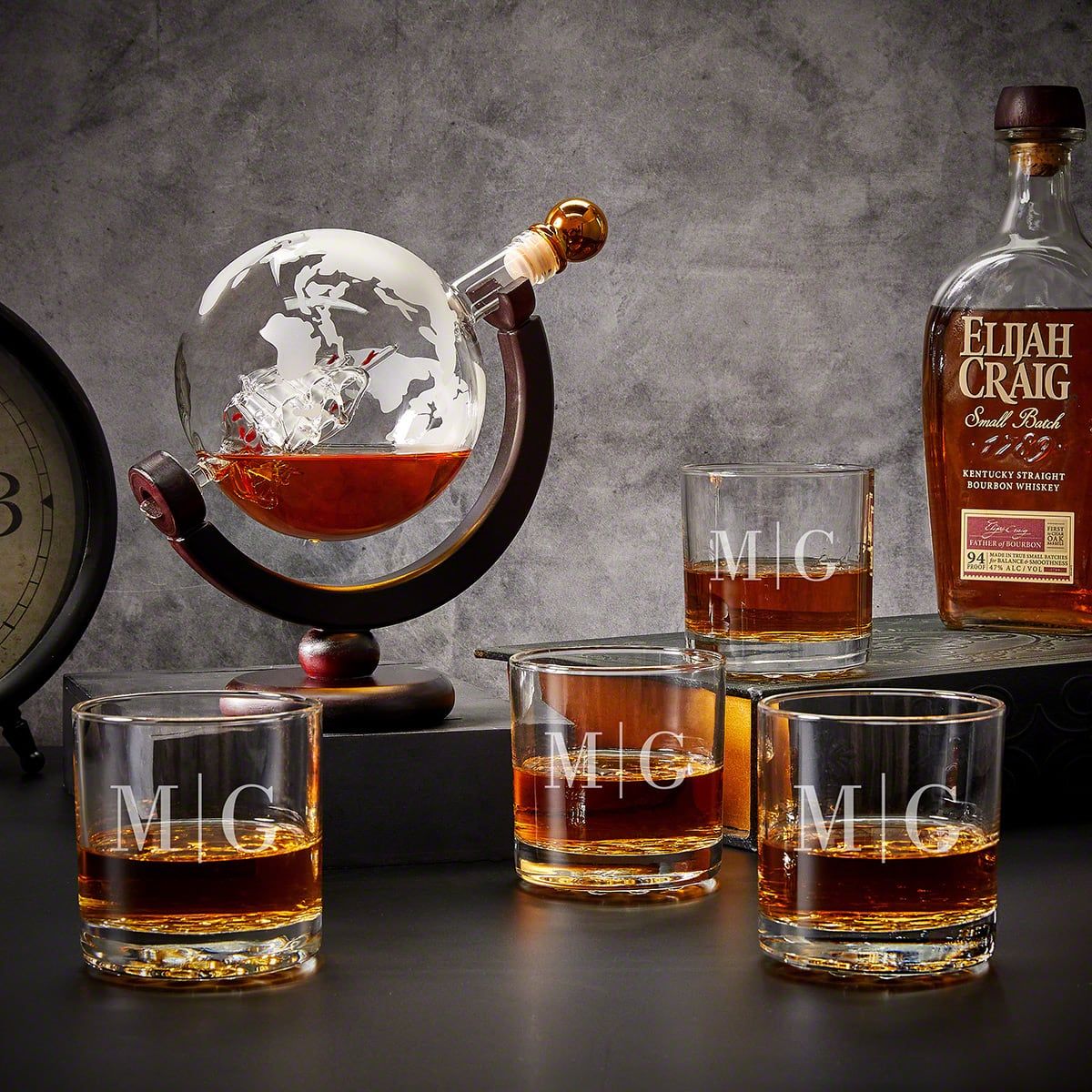 Personalized Globe Whiskey Decanter with Rocks Glasses - 5pc - Image 7