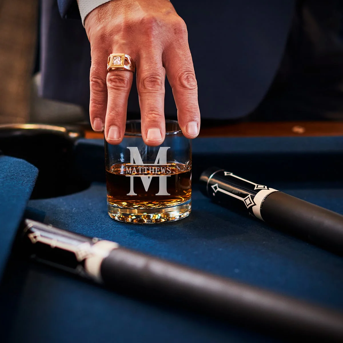 El Matador Bull Whiskey Decanter Set With Custom Buckman Glasses - Image 10