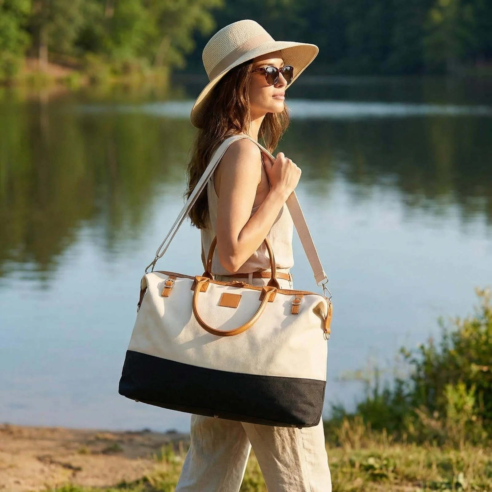 Strathmoor Weekender Travel Bag Tote for Women, White & Black - Image 8