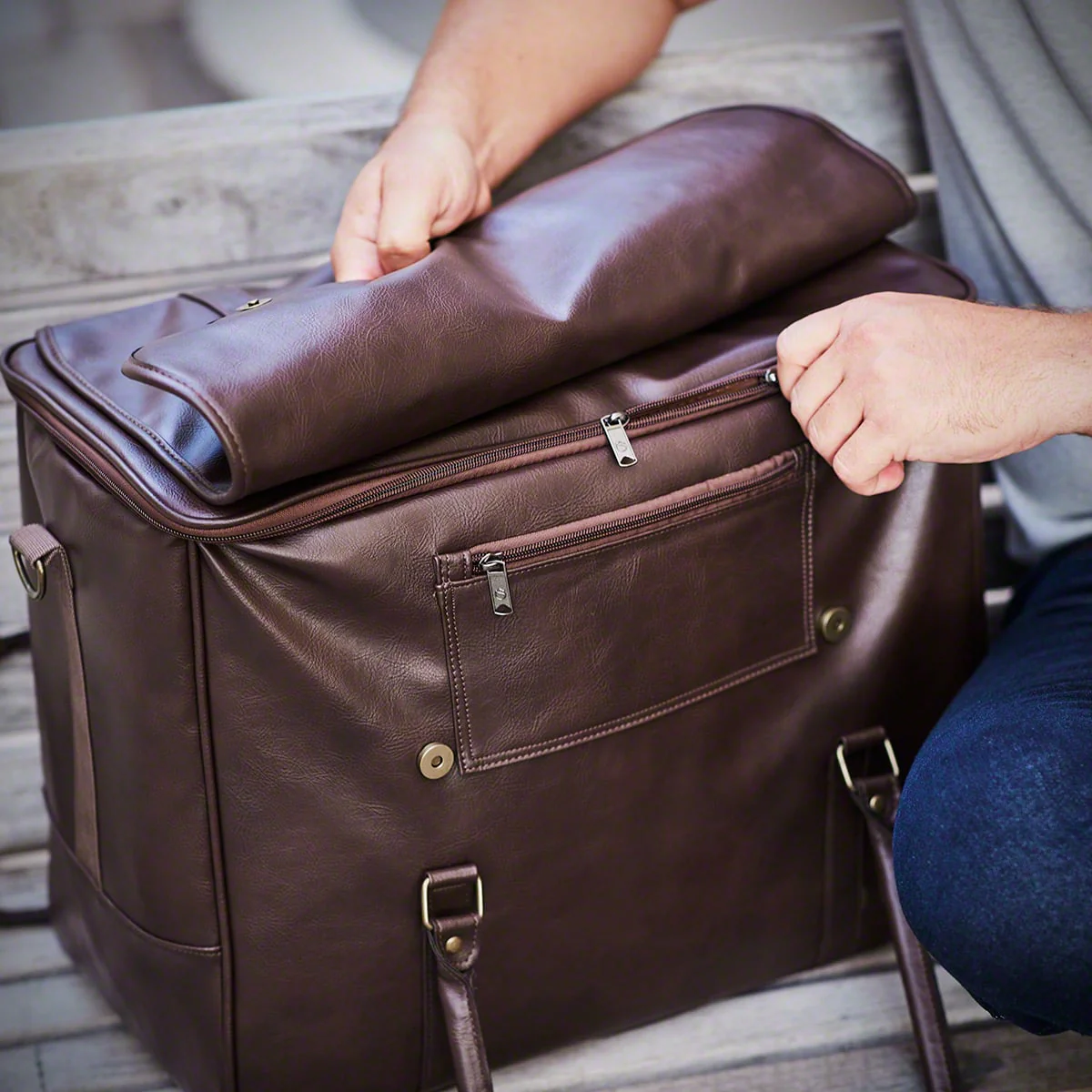 Graham Personalized Weekender Bag - 6 Bottle Travel Wine Carrier - Insulated Wine Bag Cooler - Image 8