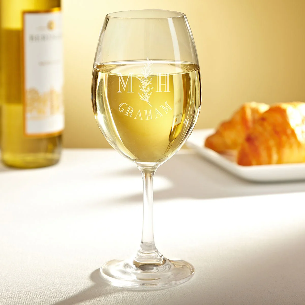 Set of 4 Personalized White Wine Glasses - Image 6